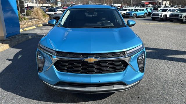 used 2025 Chevrolet Trax car, priced at $21,799