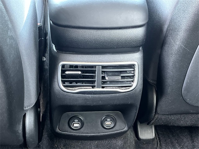 used 2022 Hyundai Santa Fe car, priced at $19,989