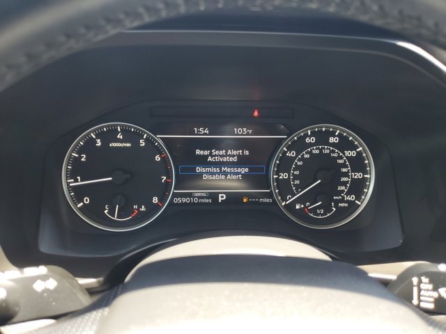 2022 Silver Mitsubishi Outlander FWD SUV