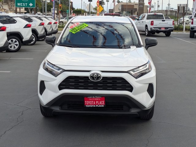 Used 2024 Toyota RAV4 LE with VIN 2T3F1RFV5RC443902 for sale in Kansas City