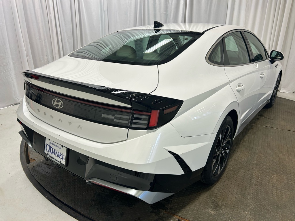 used 2025 Hyundai Sonata car, priced at $22,711