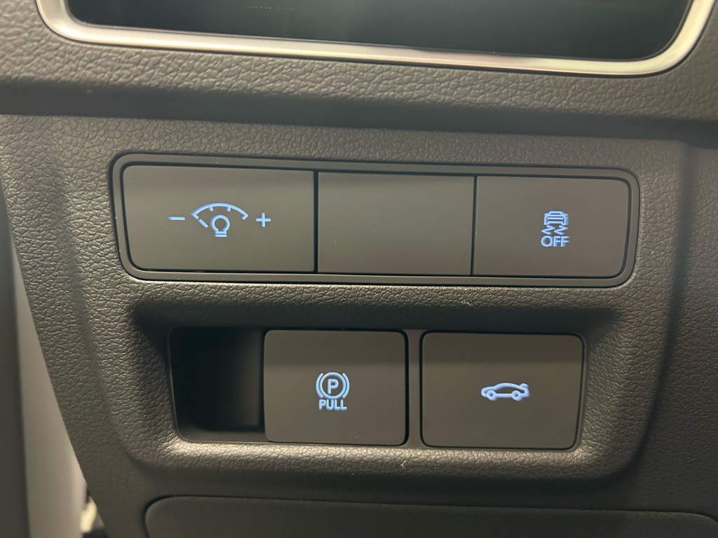 used 2025 Hyundai Sonata car, priced at $22,711