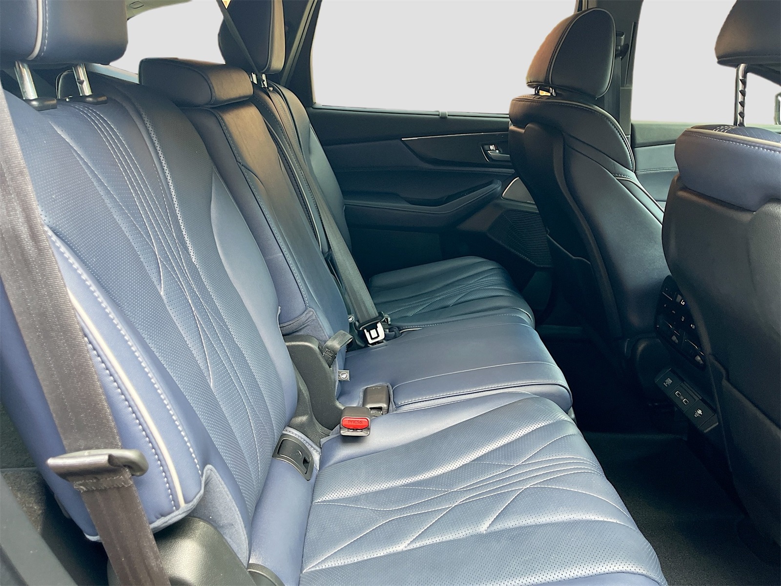 2024 Acura MDX Type S Advance photo 27
