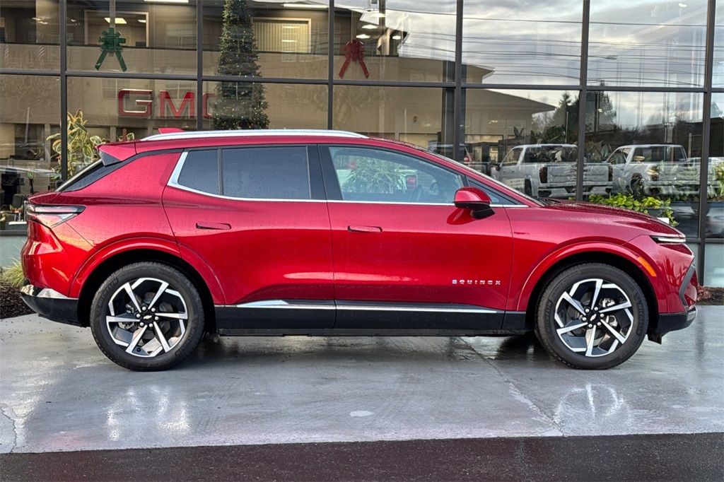 used 2025 Chevrolet Equinox EV car, priced at $25,904