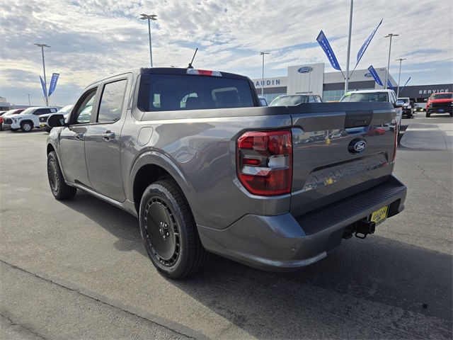 New 2025 Ford Maverick Lobo Standard 4D Crew Cab