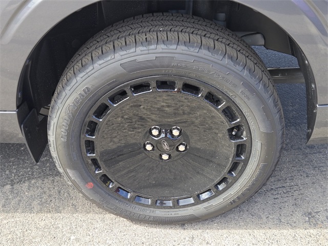 New 2025 Ford Maverick Lobo Standard 4D Crew Cab