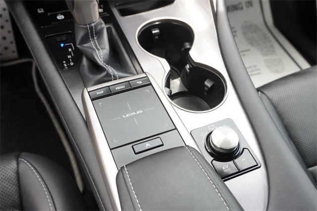 2022 Lexus RX 450h F SPORT photo 26