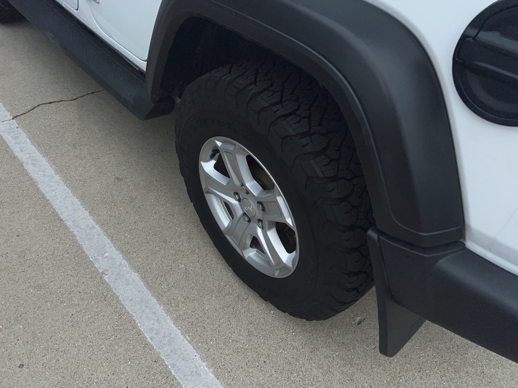 2019 Jeep Wrangler Unlimited Sport S photo 3