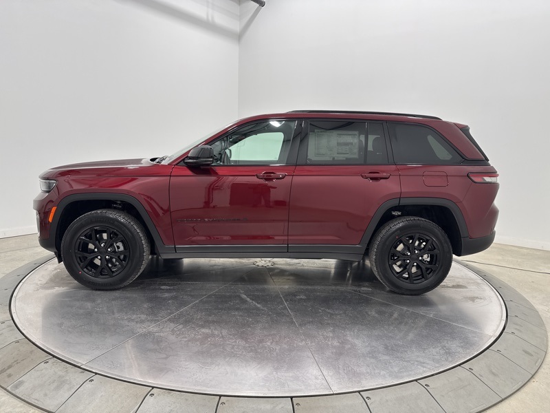 2025 Jeep Grand Cherokee Altitude X photo 3