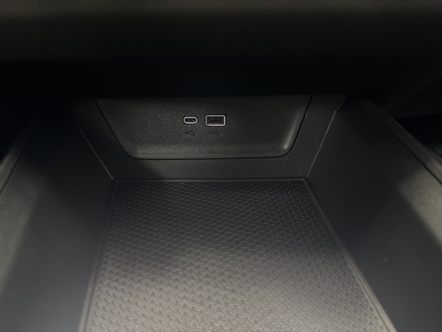 new 2026 Chevrolet Equinox car, priced at $33,715