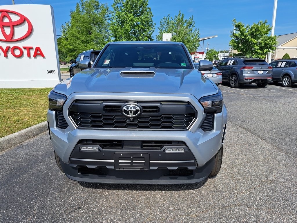 2025 Toyota Tacoma Hybrid TRD Sport 4D Crew Cab 4WD 3