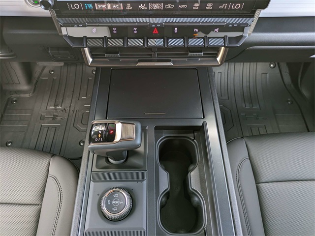 2025 Gmc Hummer EV SUV photo 18