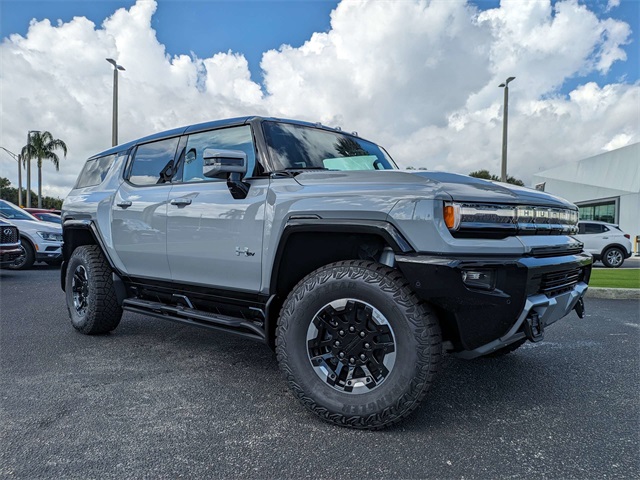 2025 Gmc Hummer EV SUV photo 2