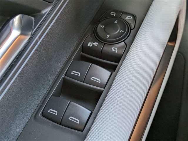 2025 Gmc Hummer EV SUV photo 24