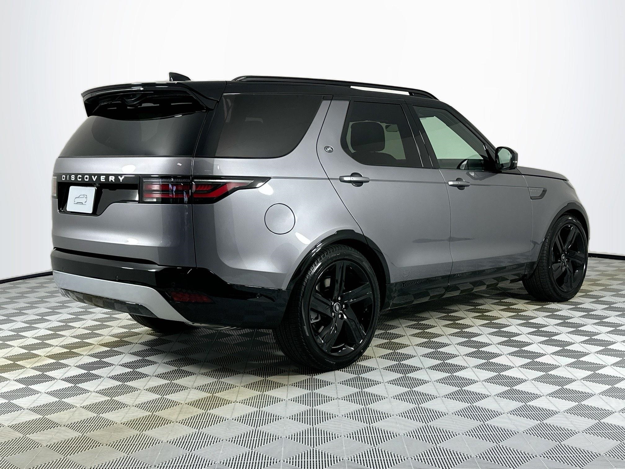 used 2026 Land Rover Discovery car, priced at $74,931