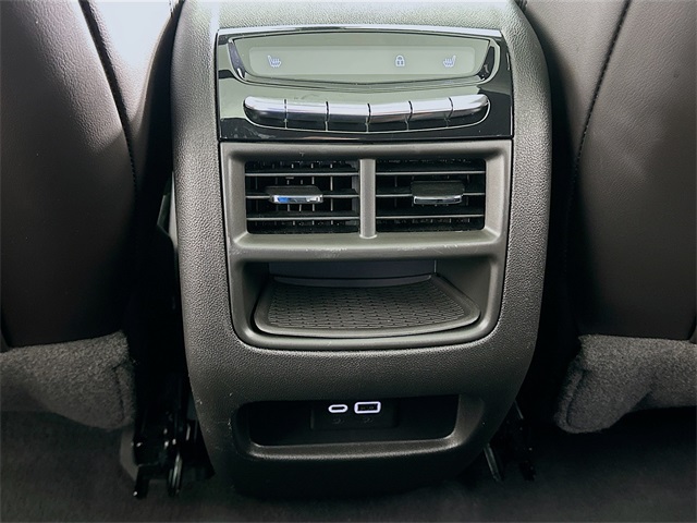 XT5 Premium Luxury
