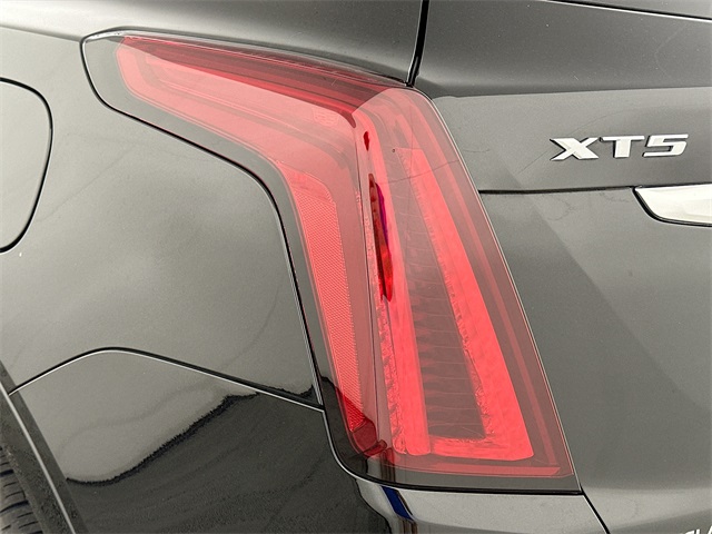 XT5 Premium Luxury