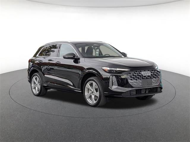 new 2025 Audi Q5 car, priced at $61,950