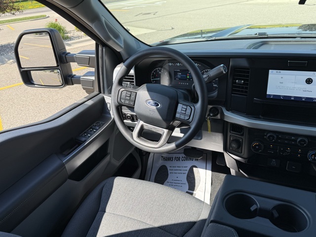 2025 Ford F-350 Super Duty XL