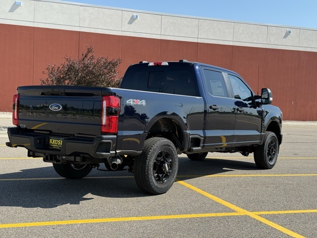 2025 Ford F-350 Super Duty XL