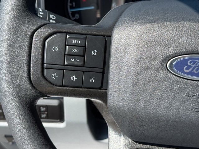 2025 Ford F-350 Super Duty XL