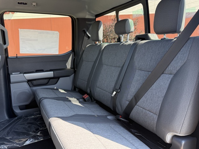 2025 Ford F-350 Super Duty XL