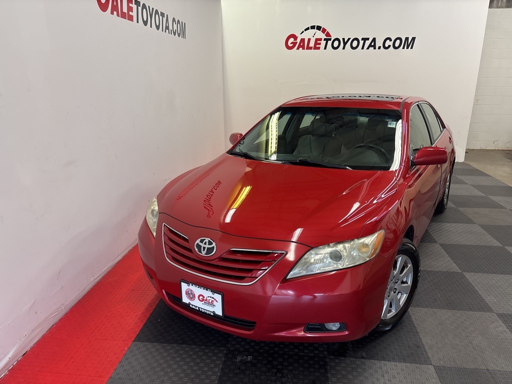 Used 2007 Toyota Camry XLE with VIN 4T1BE46K27U081771 for sale in Enfield, CT