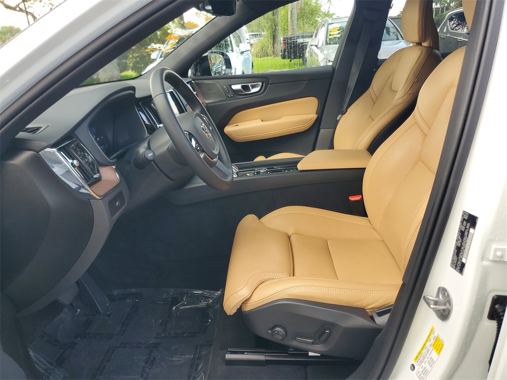 used 2024 Volvo XC60 car, priced at $43,995