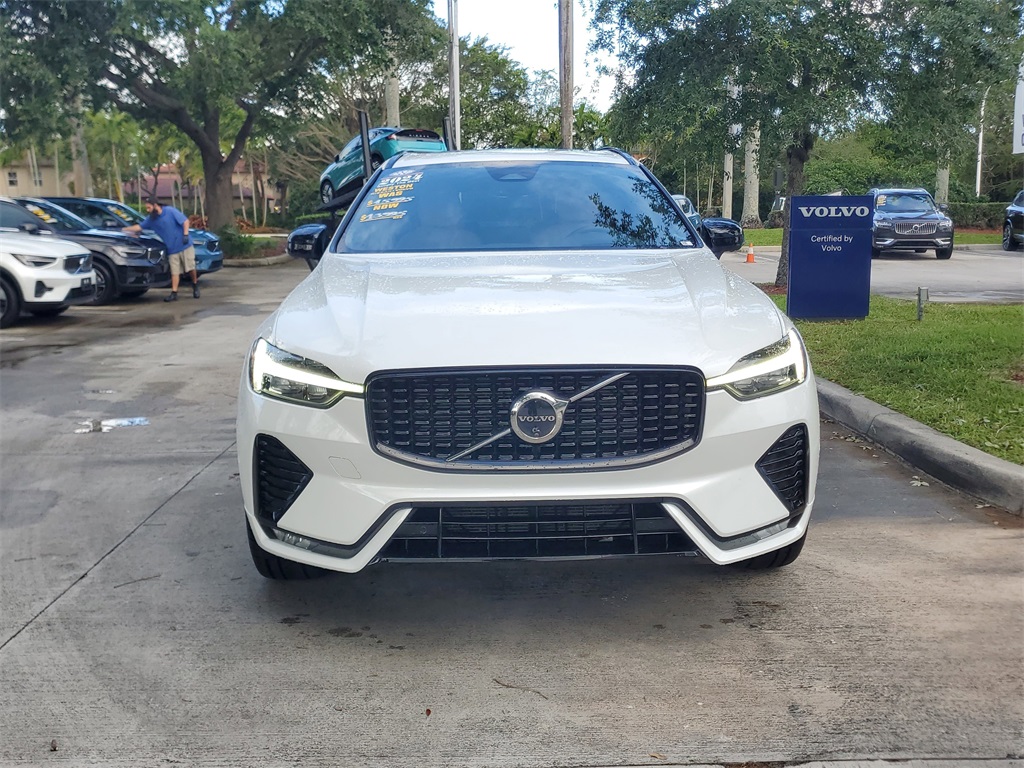 used 2024 Volvo XC60 car, priced at $43,995