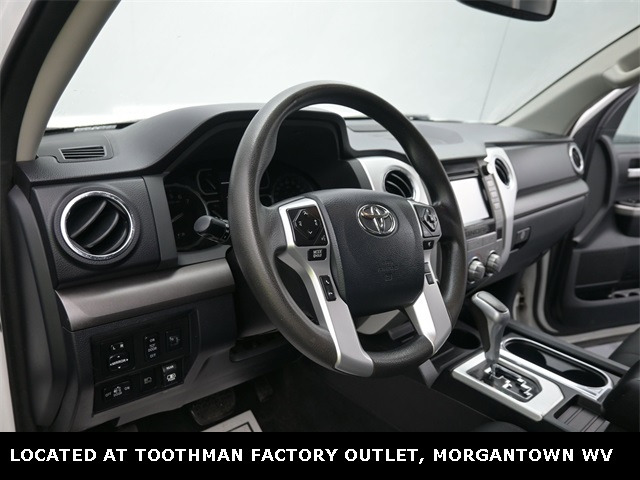 2018 Toyota Tundra SR5 photo 10