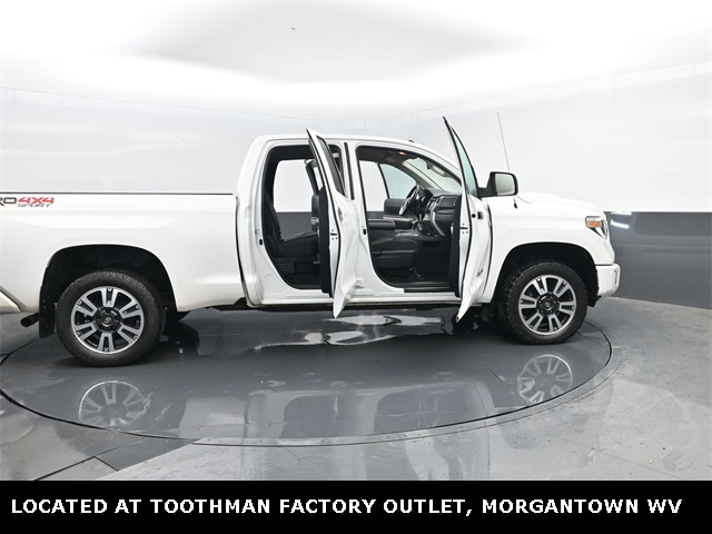 2018 Toyota Tundra SR5 photo 27