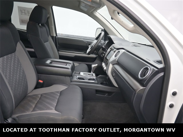 2018 Toyota Tundra SR5 photo 6