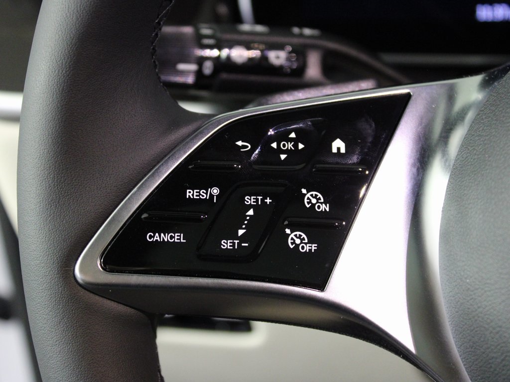 used 2026 Mercedes-Benz GLC car, priced at $50,989