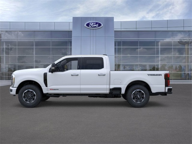 2026 Ford F-250 Platinum photo 3
