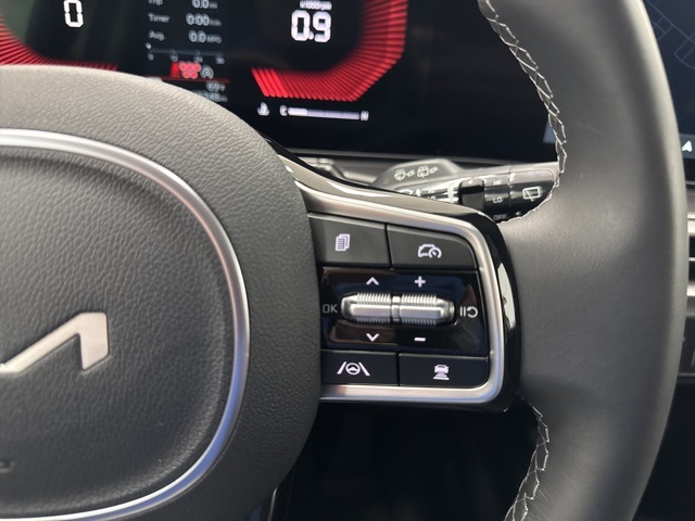 used 2025 Kia Sorento car, priced at $29,998