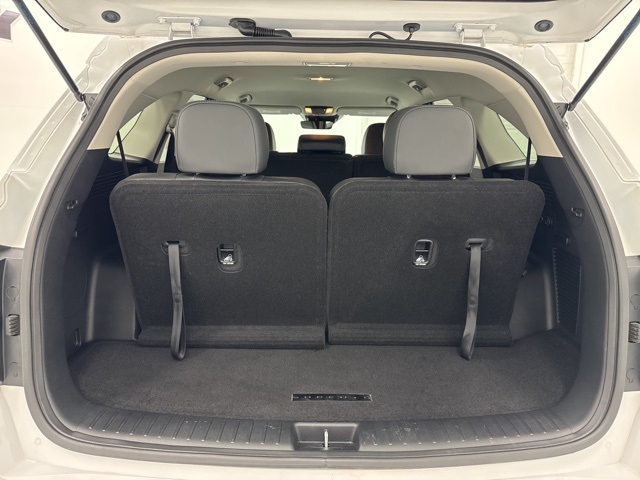 used 2025 Kia Sorento car, priced at $29,998