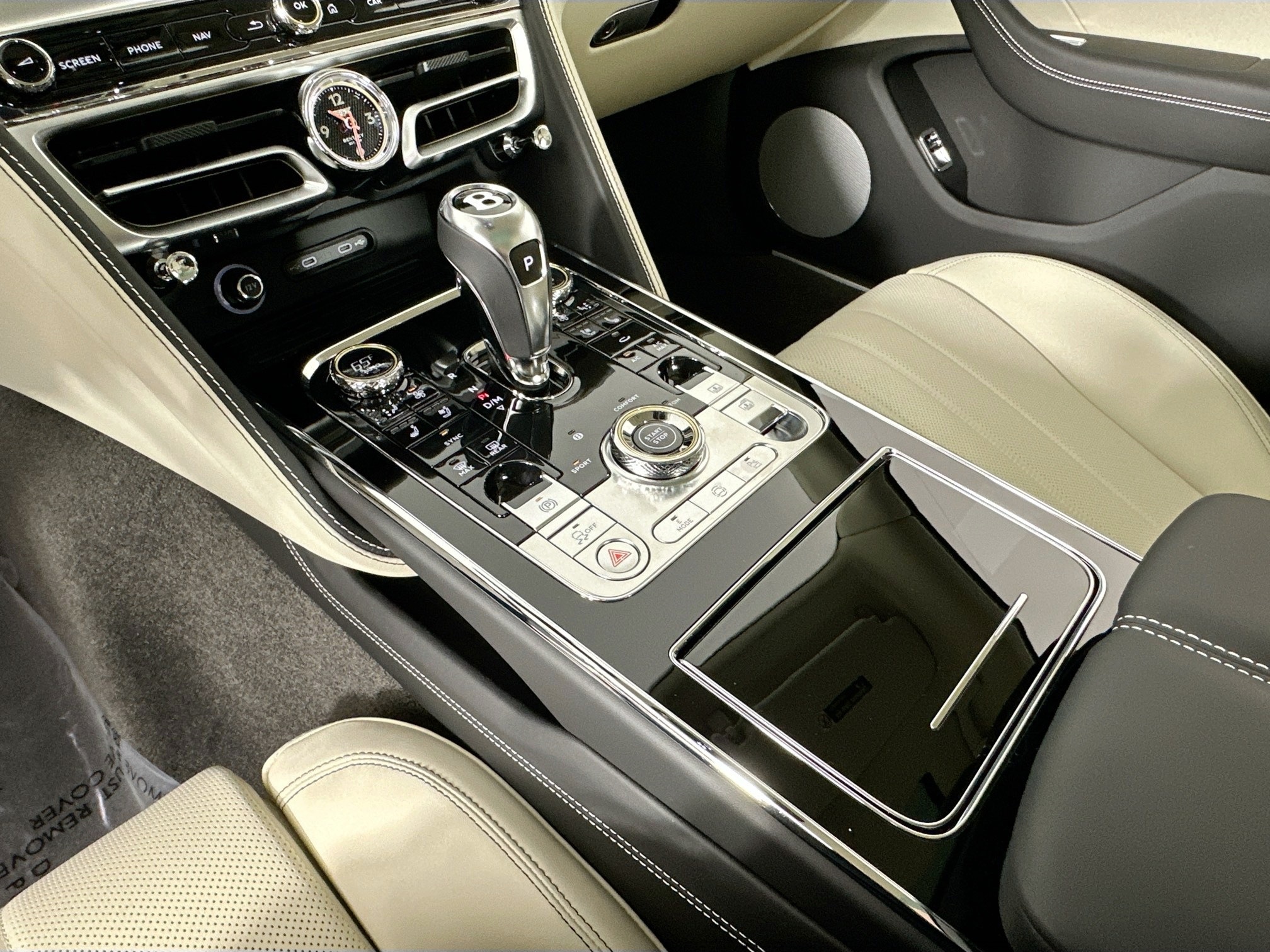 new 2026 Bentley Flying Spur car