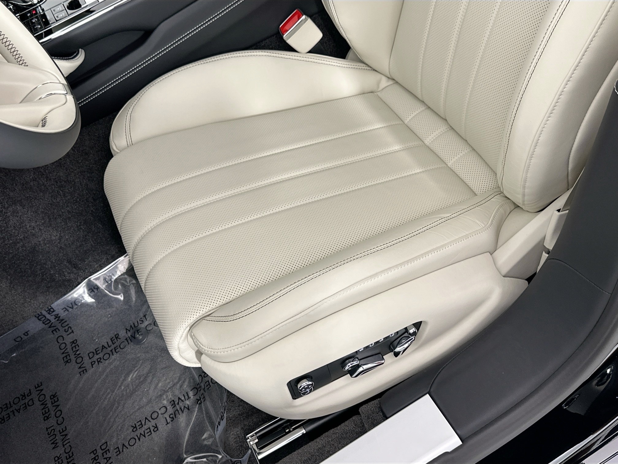 new 2026 Bentley Flying Spur car