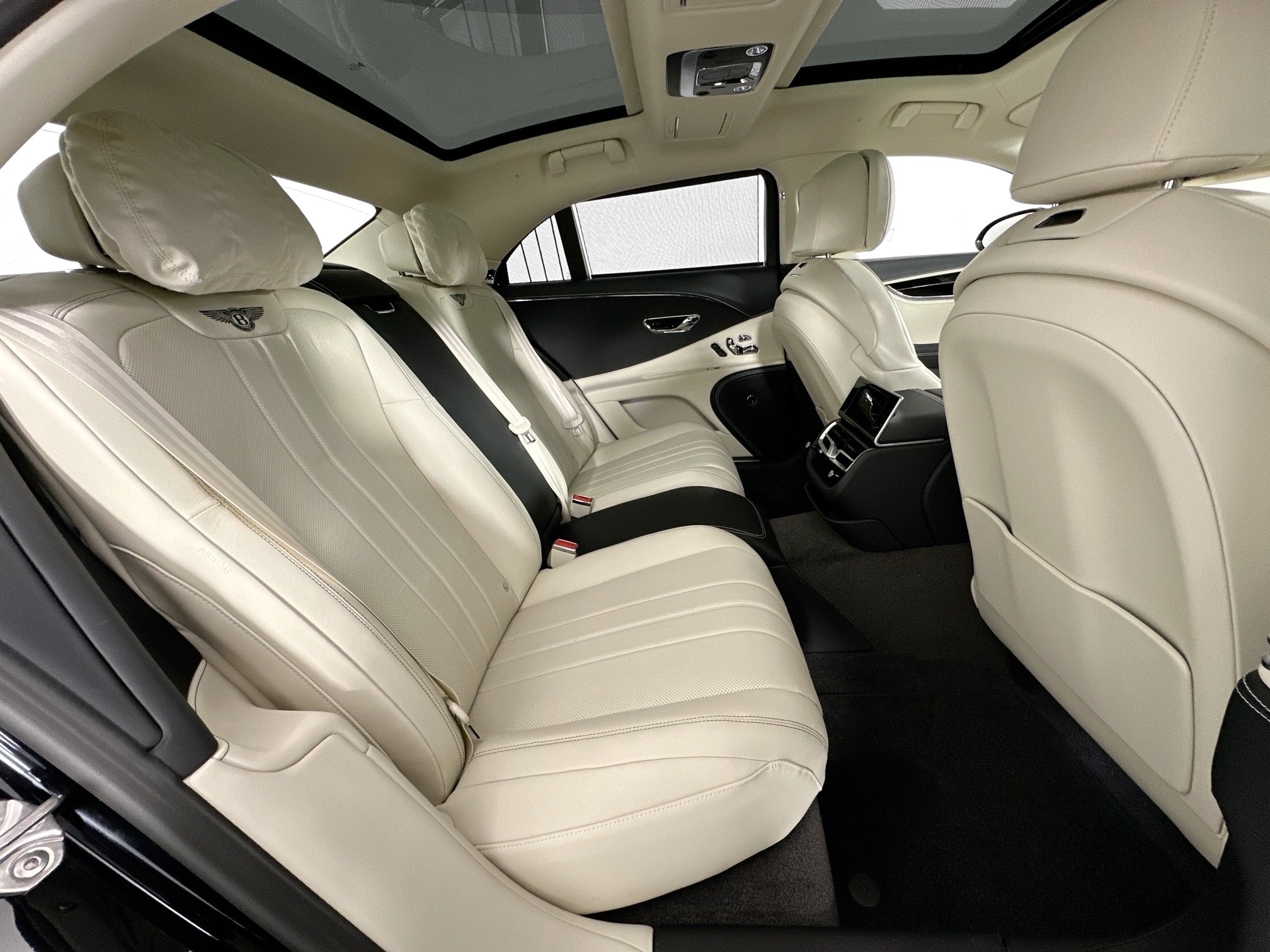 new 2026 Bentley Flying Spur car