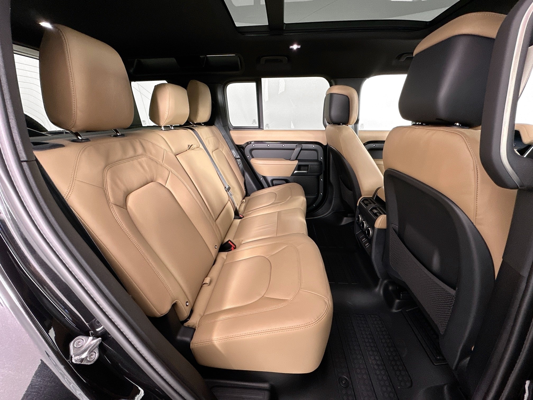 new 2026 Land Rover Defender 110 car, priced at $92,166