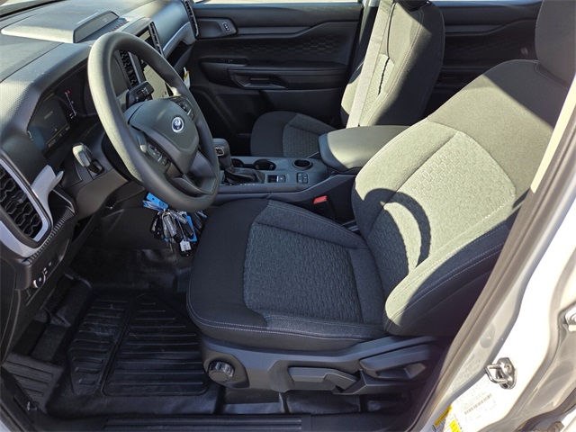 New 2025 Ford Ranger XL 4D Crew Cab