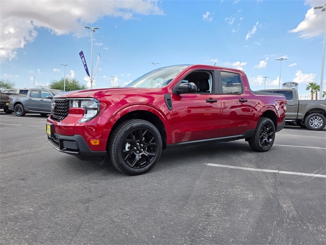 New 2025 Ford Maverick XLT 4D Crew Cab
