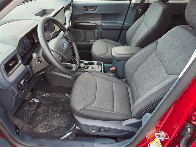 New 2025 Ford Maverick XLT 4D Crew Cab