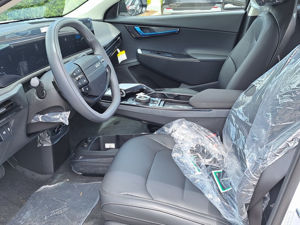 2025 Kia EV6 Wind SUV AWD 12