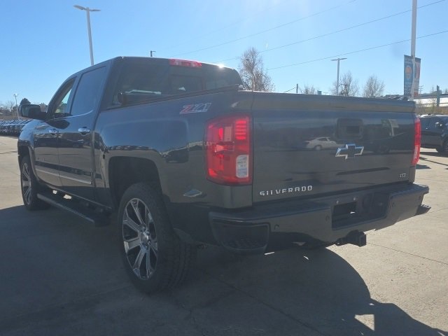 2017 Chevrolet Silverado 1500 LTZ photo 4