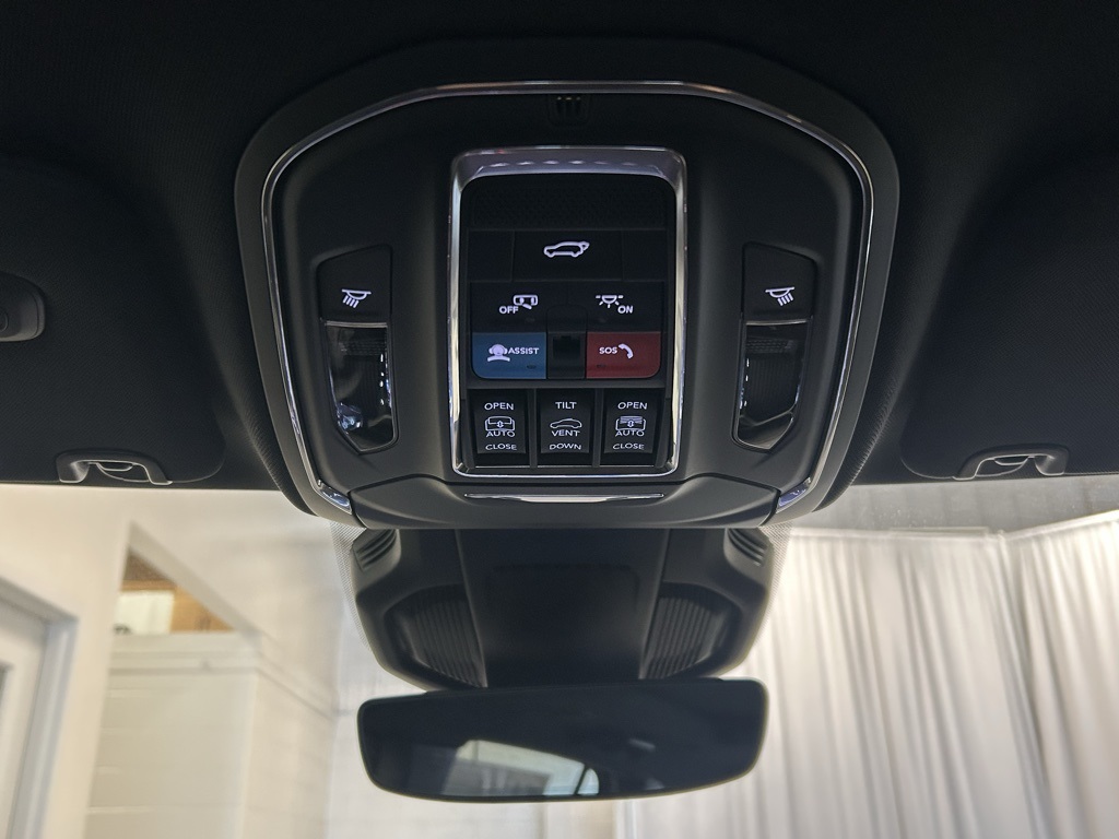 new 2026 Jeep Cherokee car, priced at $44,995