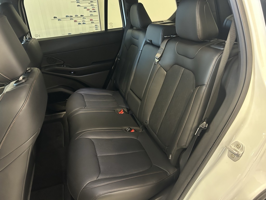 new 2026 Jeep Cherokee car, priced at $44,995