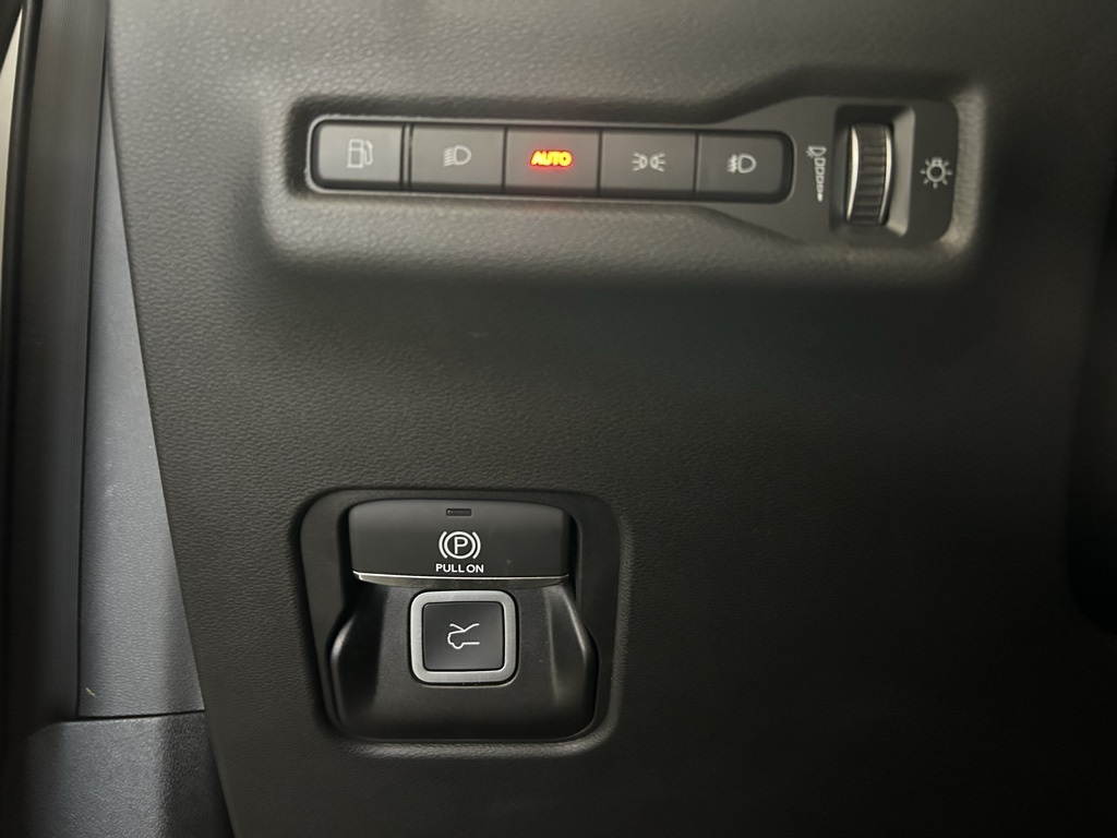 new 2026 Jeep Cherokee car, priced at $44,995