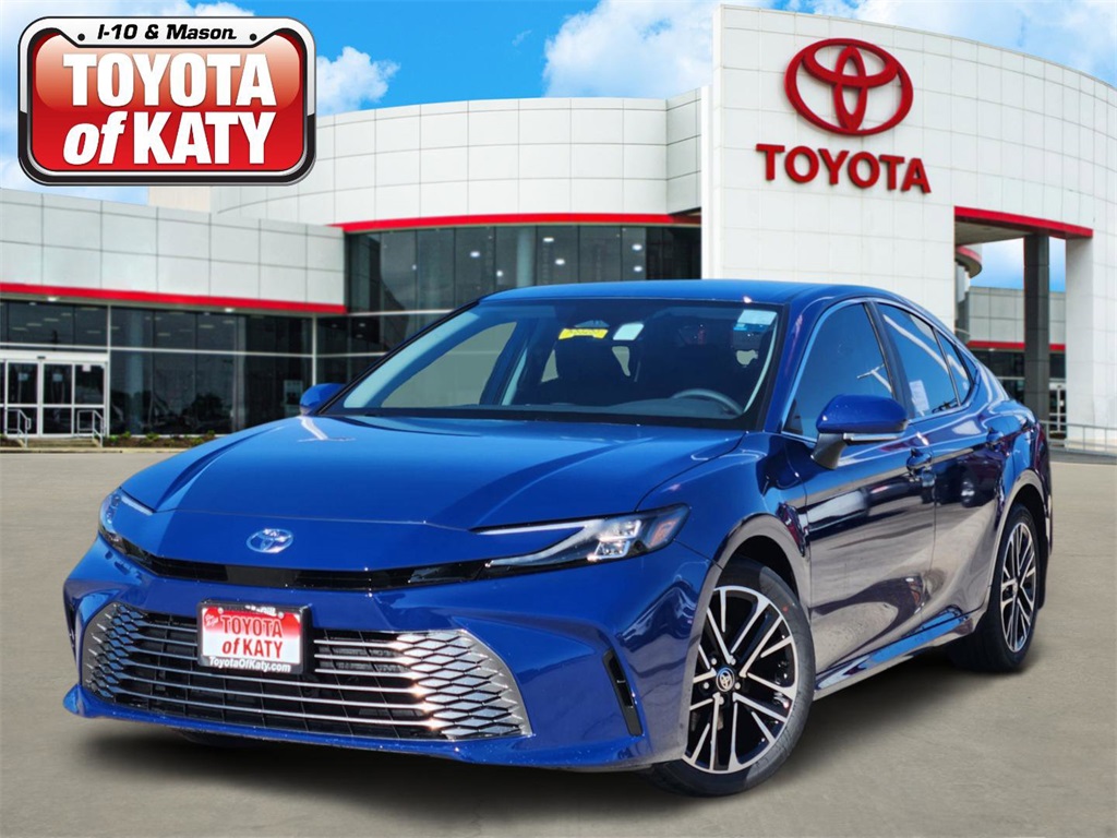2026 Toyota Camry XLE's photo