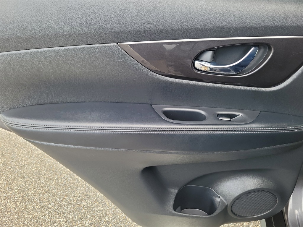 2019 Gun Metallic Nissan Rogue S FWD SUV
